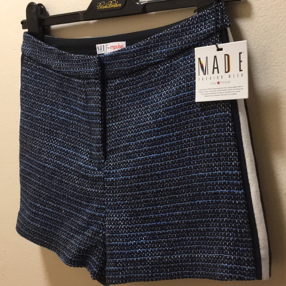 ⚡️FLASH SALE⚡️🦋MADE Impulse shorts🦋 - Picture 2 of 8